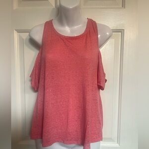 Live Love Dream Pink Cold Shoulder Top Sz small.